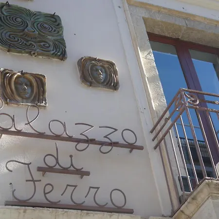 Palazzo Di Ferro Apartment